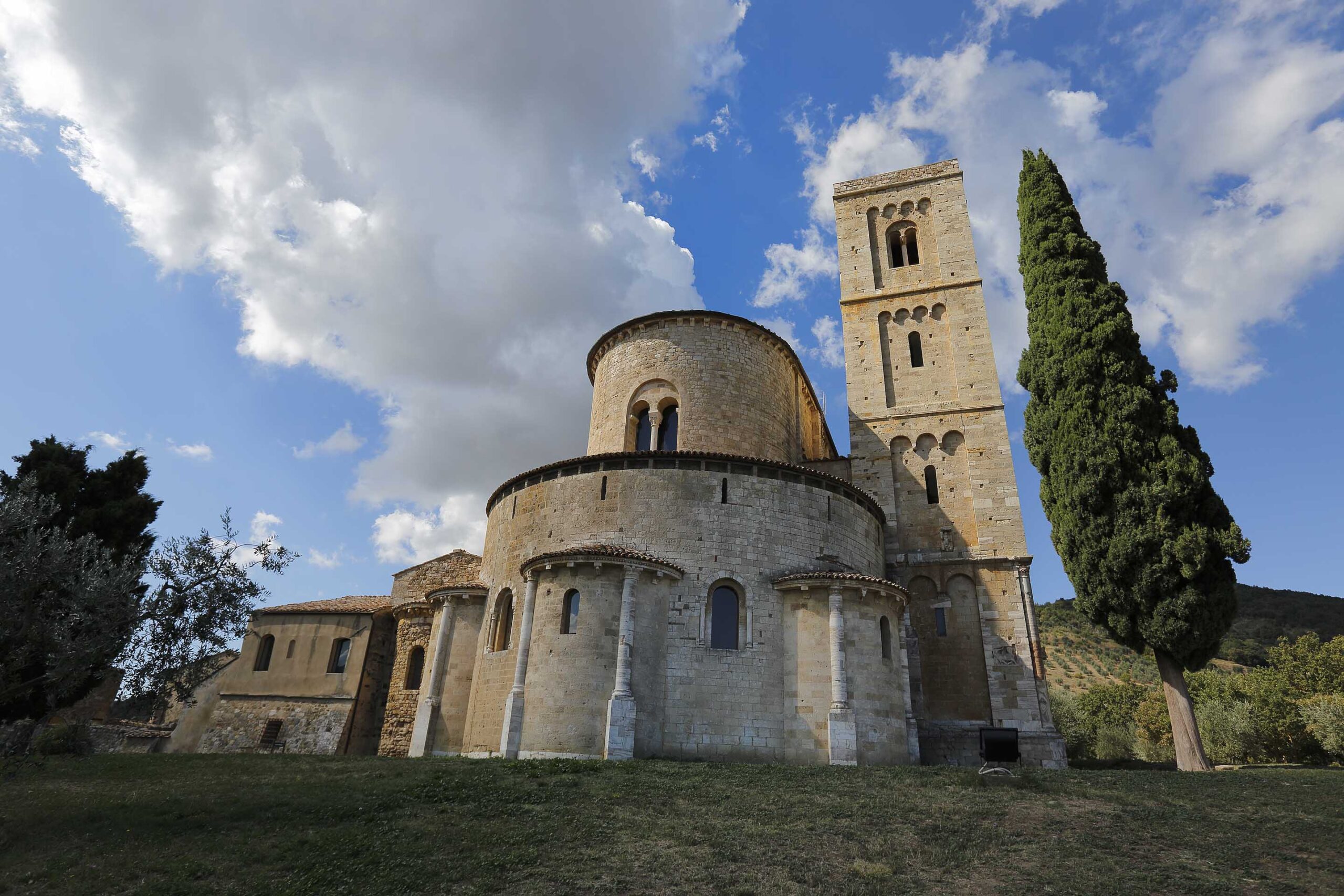 LAbbazia-di-SantAntimo